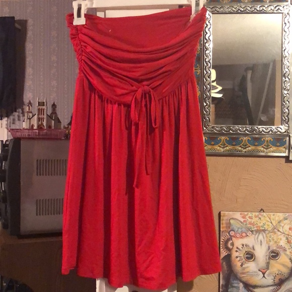 Y2K era red beaded strapless bohemian top - Picture 5 of 8